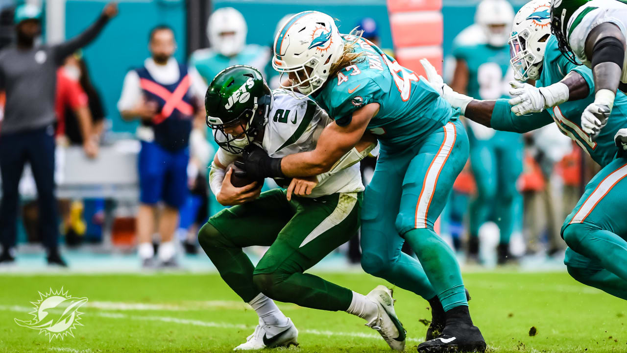 Emmanuel Ogbah Career High Six Sacks Andrew Van Ginkel Touchdown