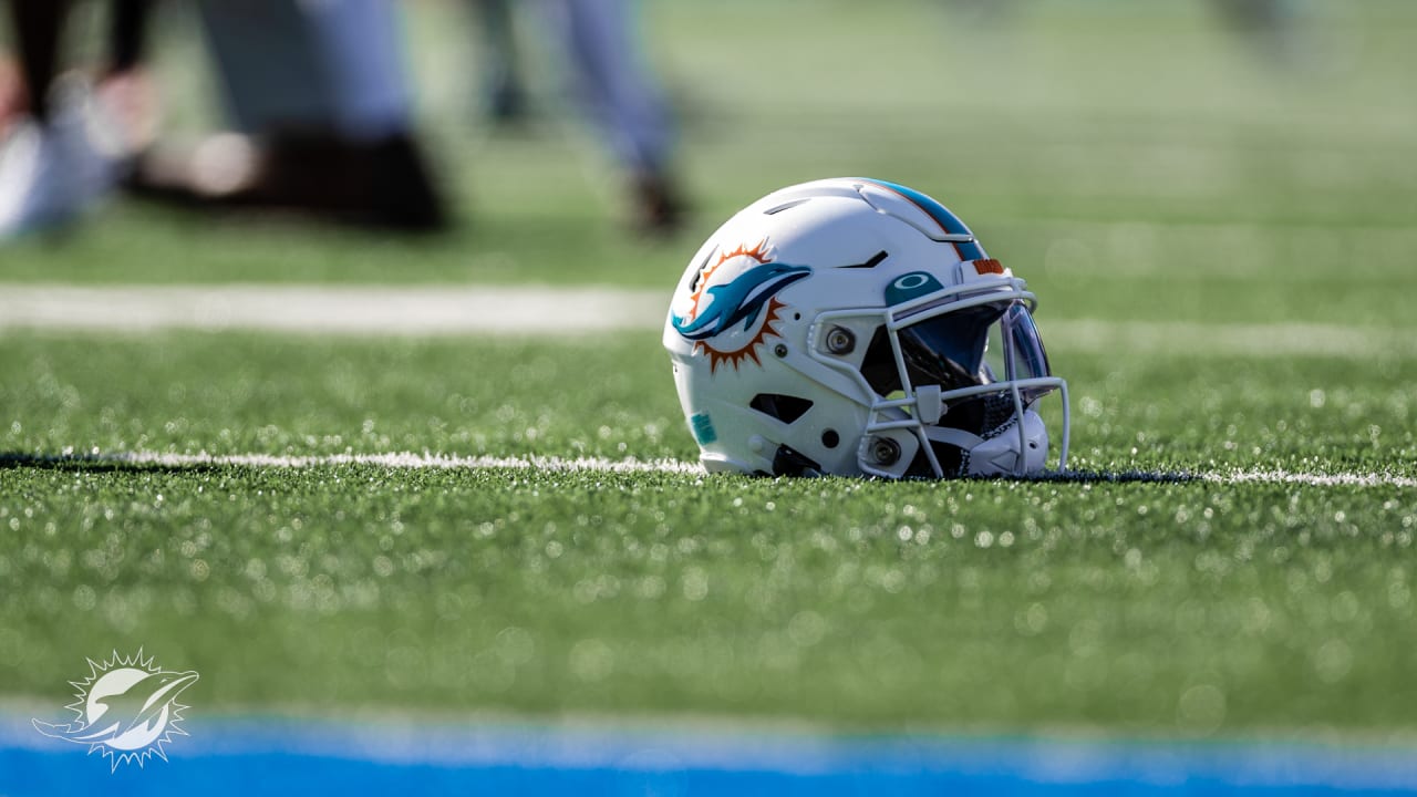 Dolphins announce coaching staff changes