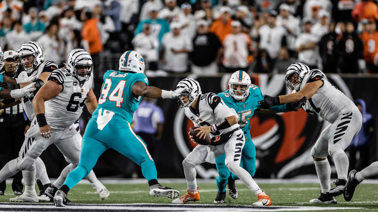 Monday Night Football Open Thread: Miami Dolphins vs New York Jets