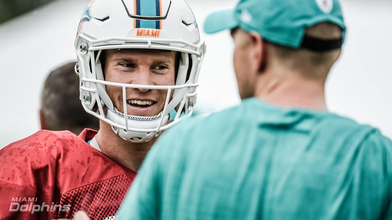DOLPHINS DARKROOM Training Camp Day 5