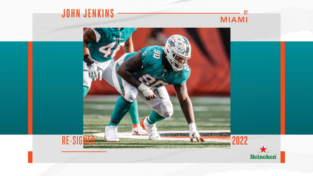 Dolphins re-sign Jenkins