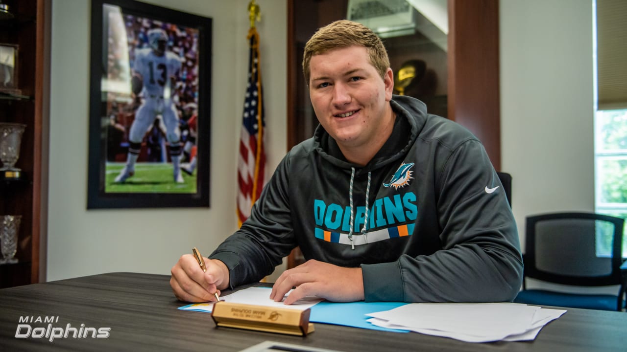 Dolphins Sign ThirdRound Pick Michael Deiter