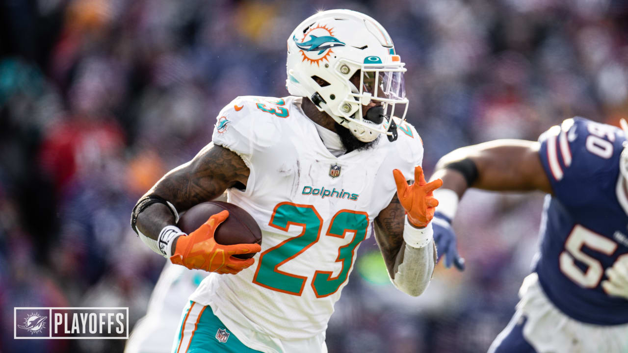 The arrow is pointing up for Miami Dolphin Jeff Wilson 