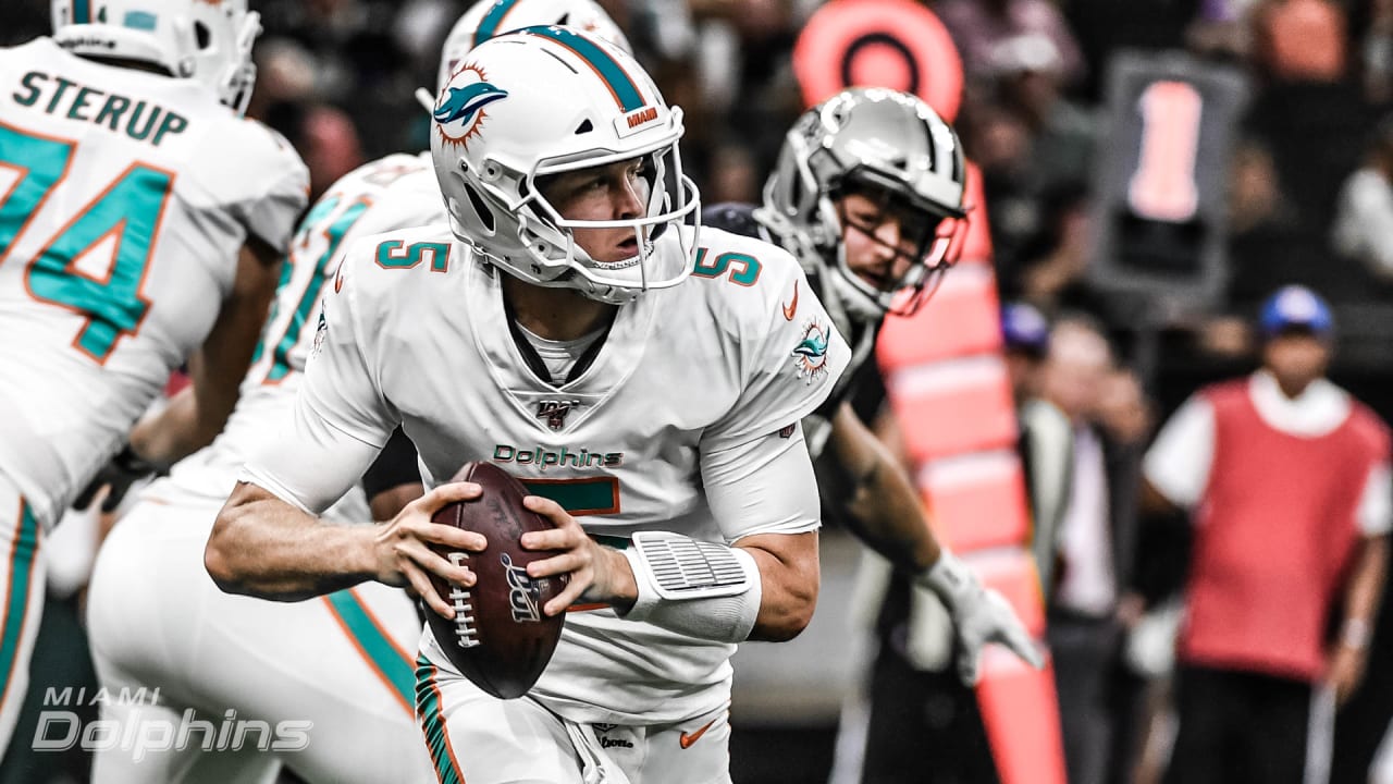 Dolphins Quarterback Ryan Fitzpatrick Tests Positive COVID-19