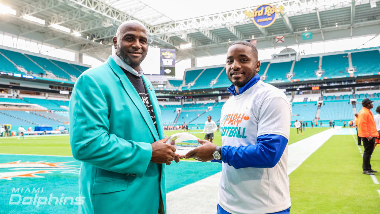 Miami Dolphins Announce 2019 Team Award Winners