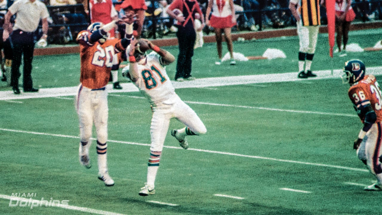 Ghosts of the Orange Bowl - Miami Dolphins receiver Howard Twilley watches  from the sidelines. An All American at the University of Tulsa, Twilley  finished 2nd in the 1965 Heisman Trophy voting