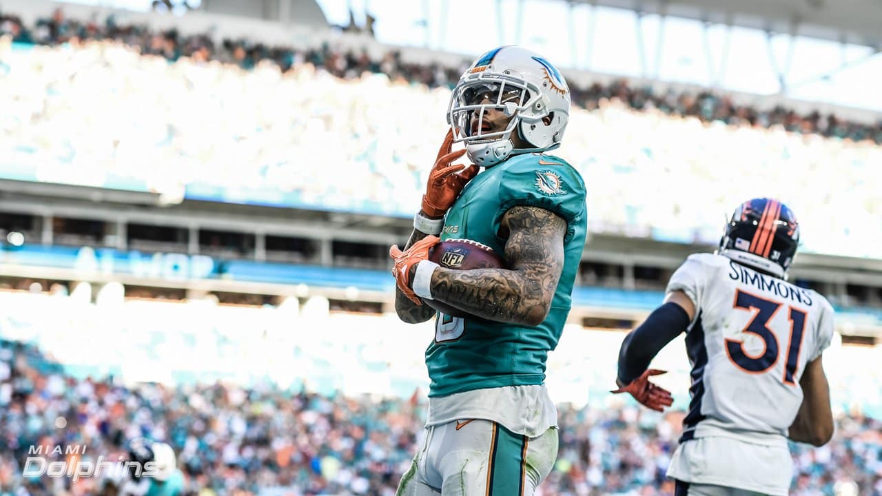 In-game replay: Dolphinsâ€™ Jay Cutler hits Kenny Stills for a