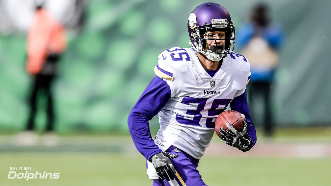 Vikings Bring Back Marcus Sherels!