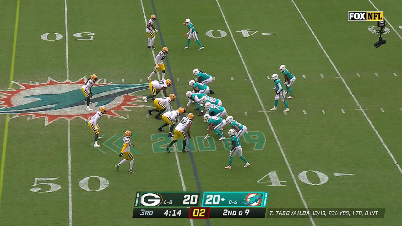 Miami Dolphins wide receiver Jaylen Waddle weaves his way to 26-yard punt  return