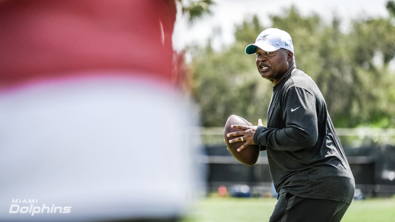 Ex-Detroit Lions coach Jim Caldwell to join Miami Dolphins staff