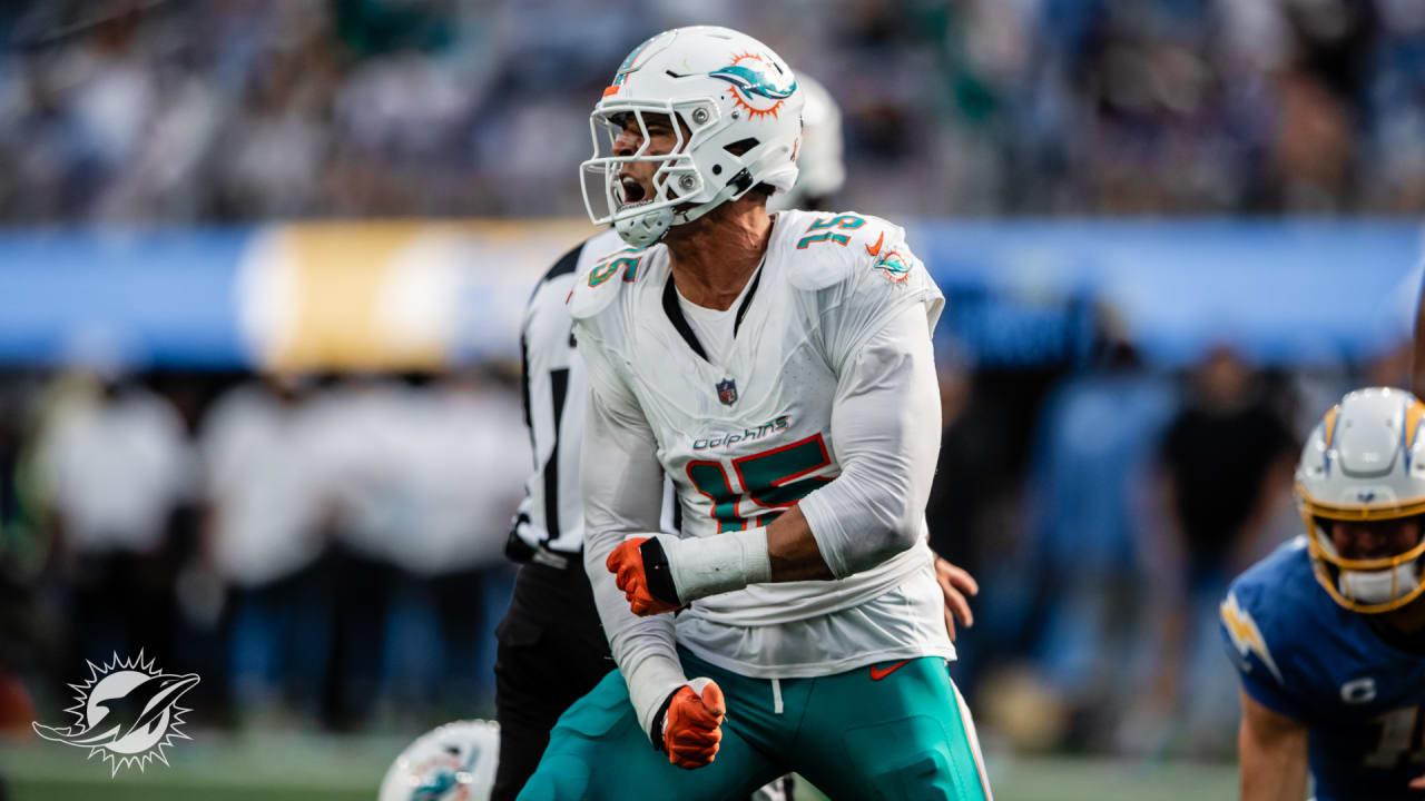 Jaelan Phillips Secures Dolphins' win vs. Chargers with Fourth