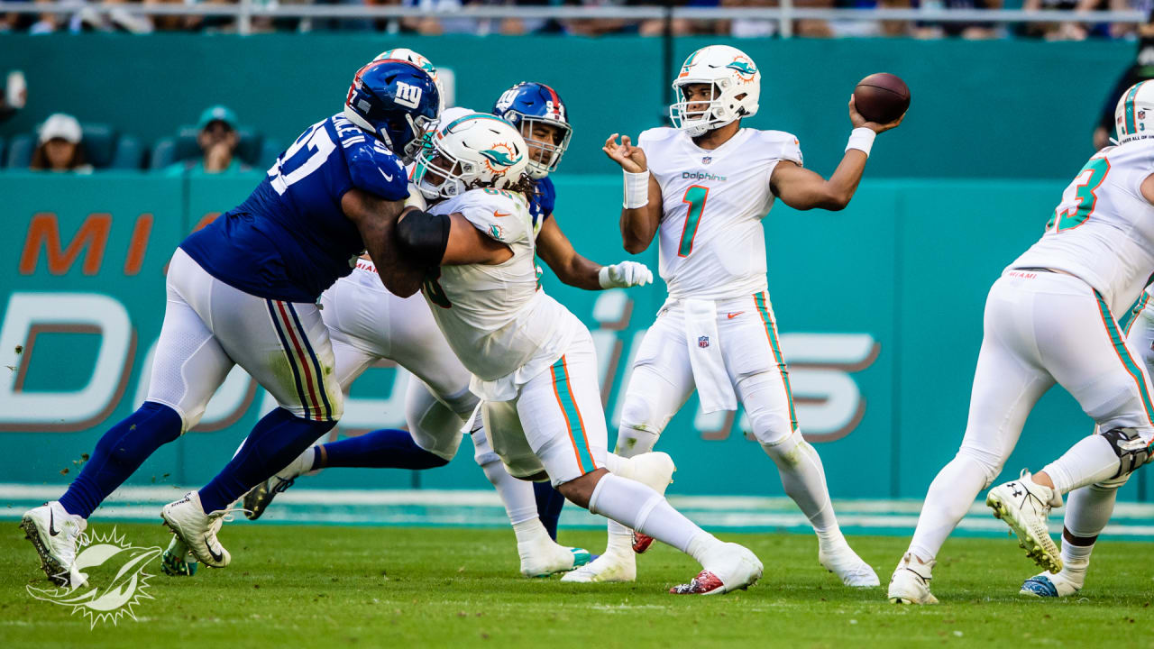 Charitybuzz: 2 VIP Field Passes to Oct 8 Giants vs Dolphins Game in Miami