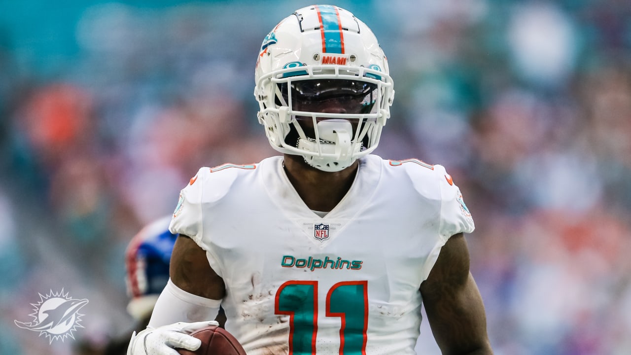 Miami Dolphins helmet on the sideline against the Detroit Lions