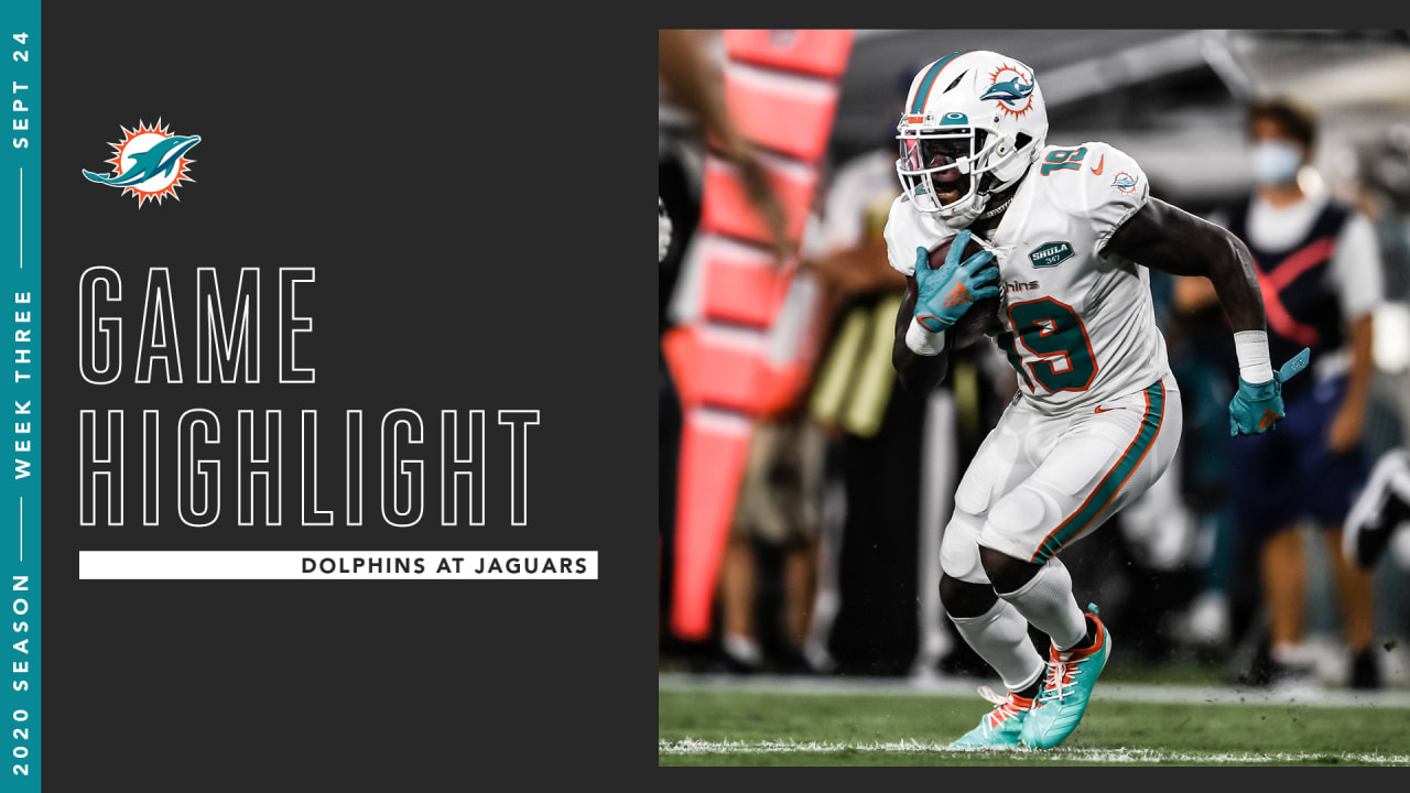 Jakeem Grant Picks Up Extra Yards After Acrobatic Grab
