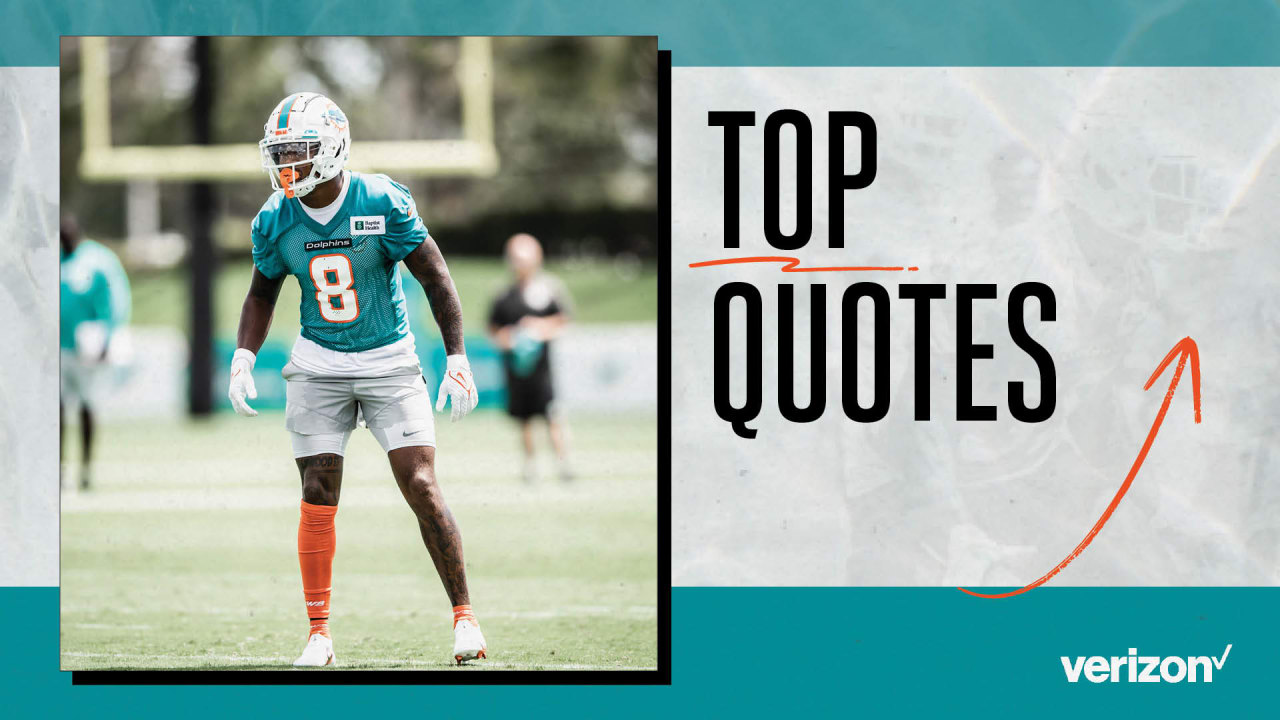 Miami Dolphins head coach Mike McDaniel walks onto the field wearing a shirt  showing support for Buffalo Bills safety Damar Hamlin (3) before an NFL  football game against the New York Jets