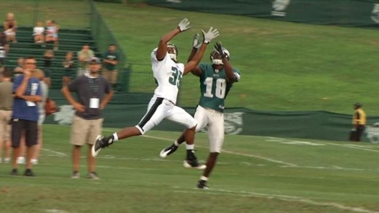 Philadelphia Eagles defensive back Trevard Lindley #35 in drills