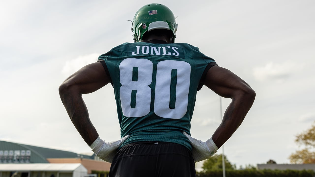 Julio Jones will make his Eagles debut on Sunday night