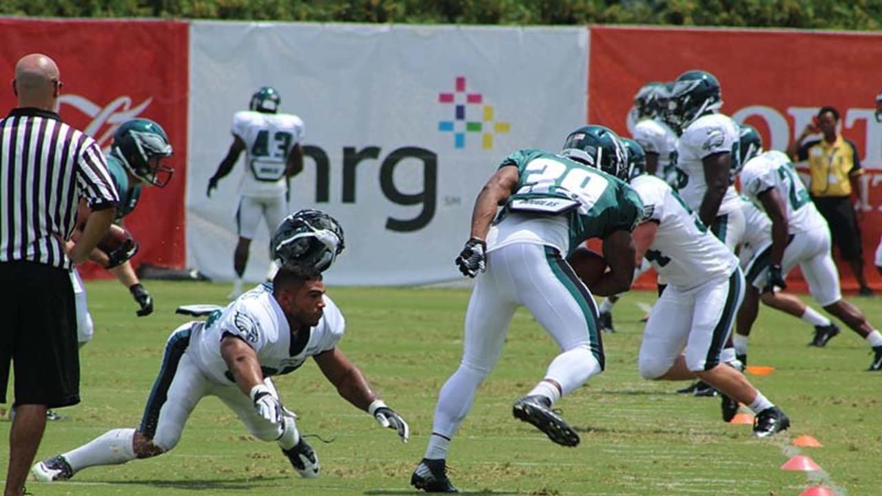 Eagles Training Camp Key Moments From First Practice Kelce Injuries And More - q0u55cv