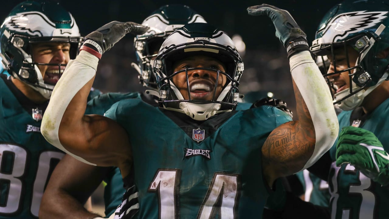 Cowboys vs. Eagles January 8