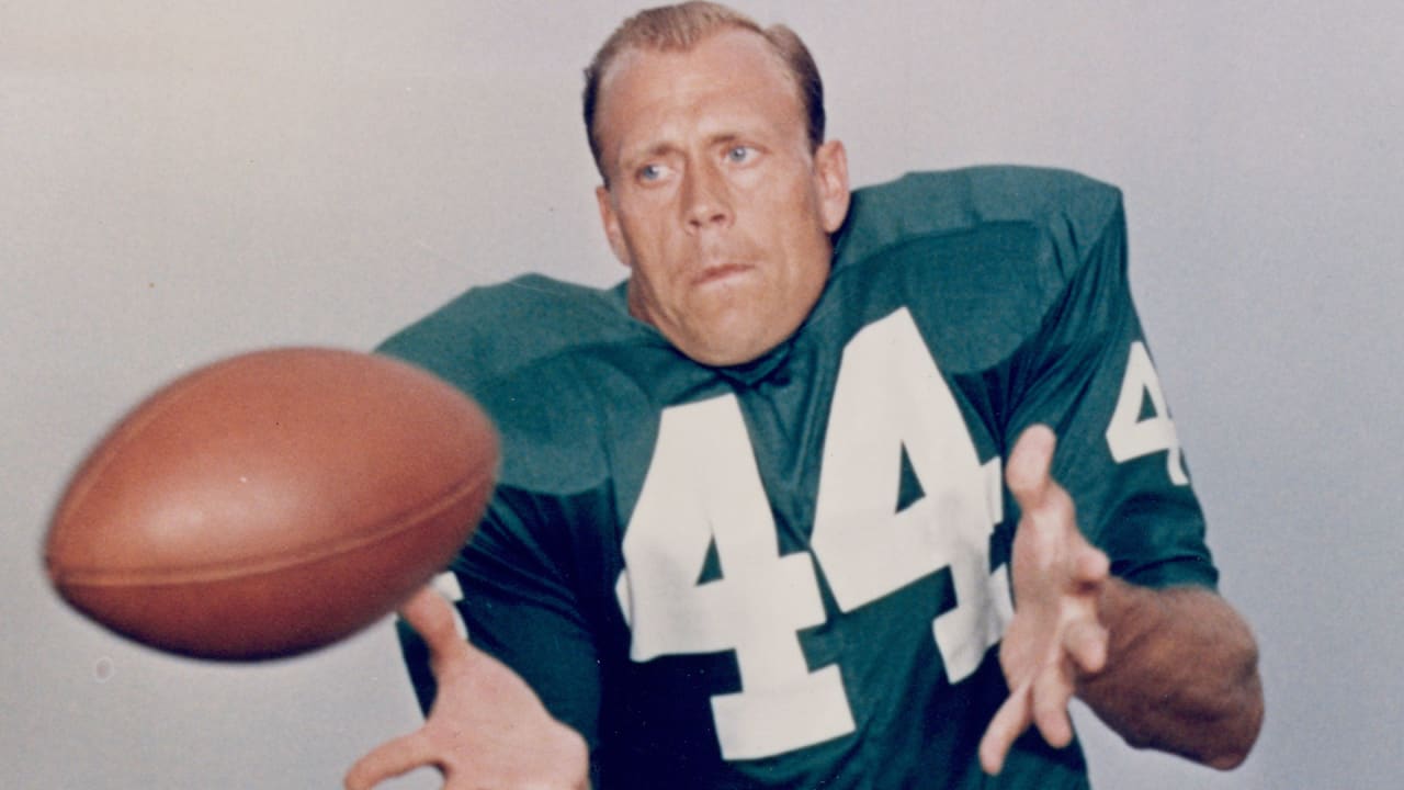 Norm Van Brocklin (1966) - Hall of Fame - National Football Foundation