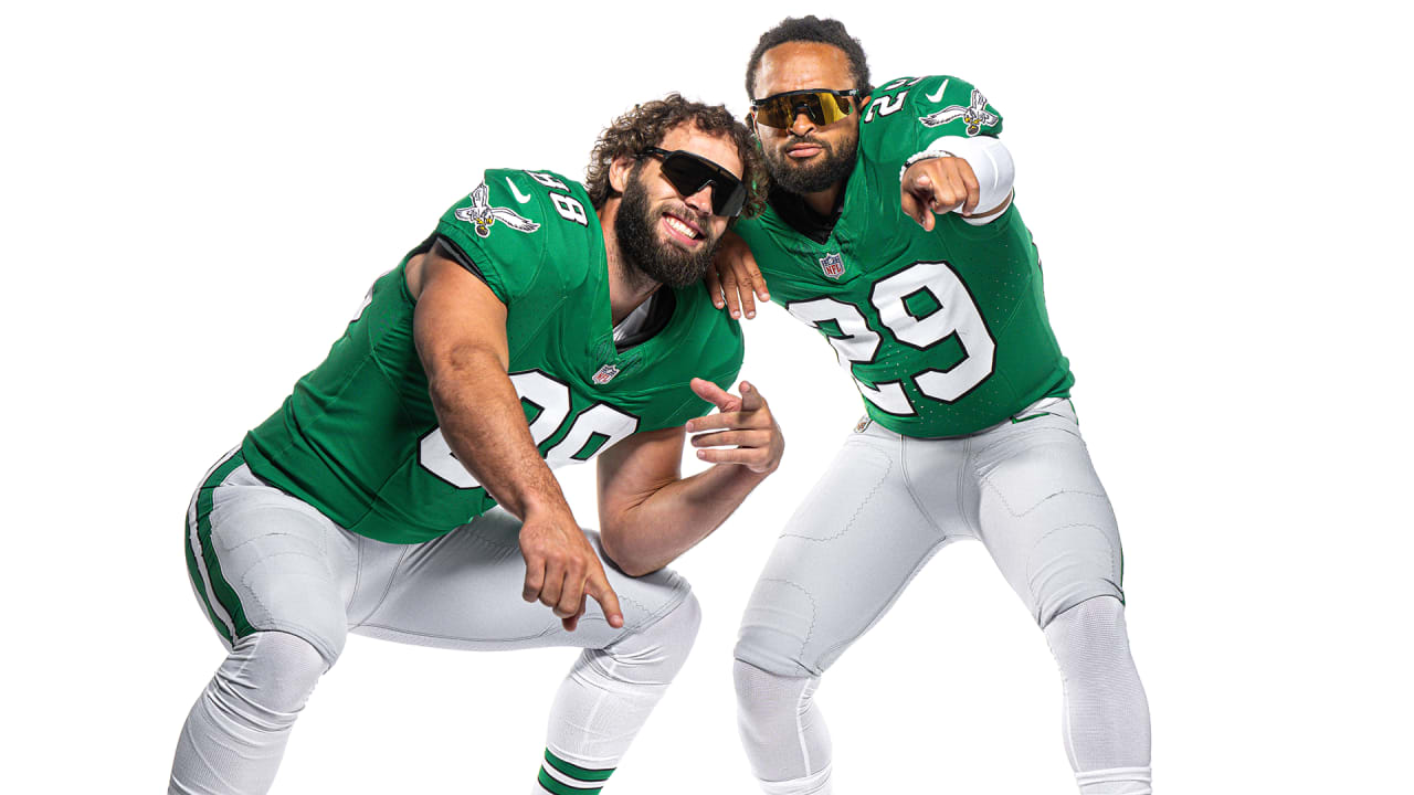 Eagles unveil throwback kelly green jerseys for 2023 season – NBC