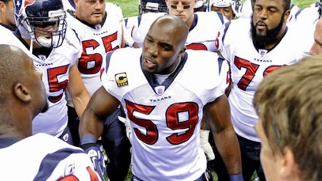 Texans Trade DeMeco Ryans To Eagles For Fourth-Round Pick 