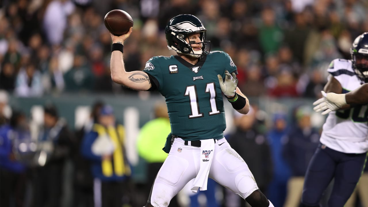 Carson Wentz injured in first quarter