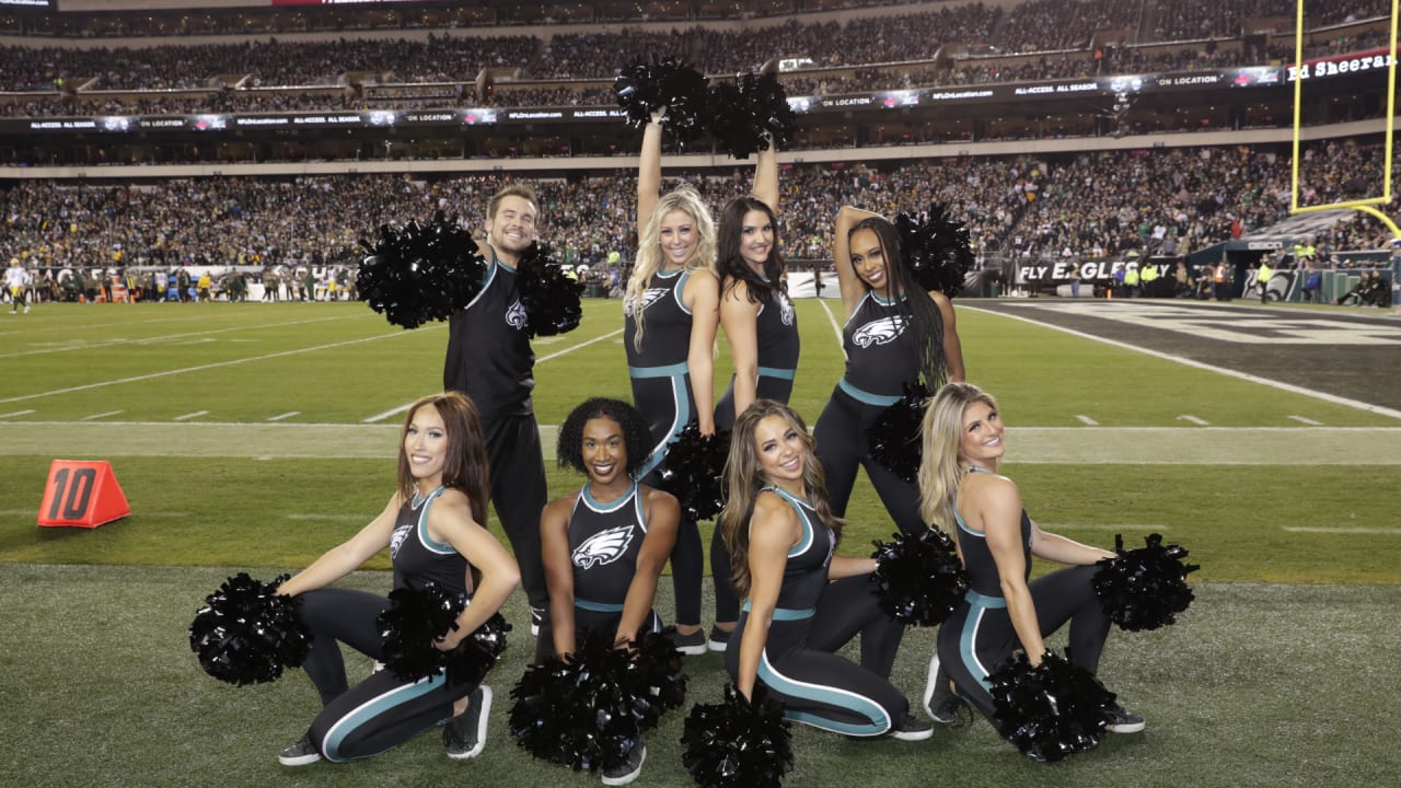 PHILADELPHIA, PA - NOVEMBER 27: General view of Philadelphia Eagles  cheerleaders during the National Football League game between the Green Bay  Packers and Philadelphia Eagles on November 27, 2022 at Lincoln Financial