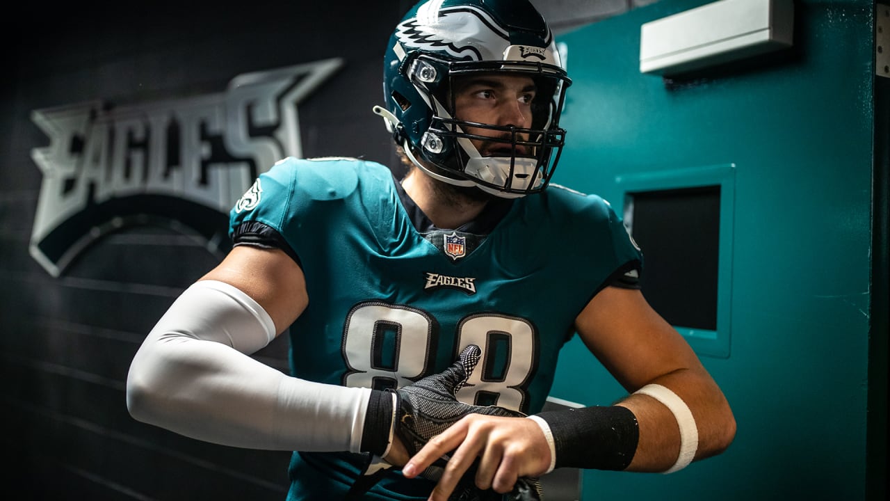 Eagles activate TE Dallas Goedert from the Reserve/COVID-19 list