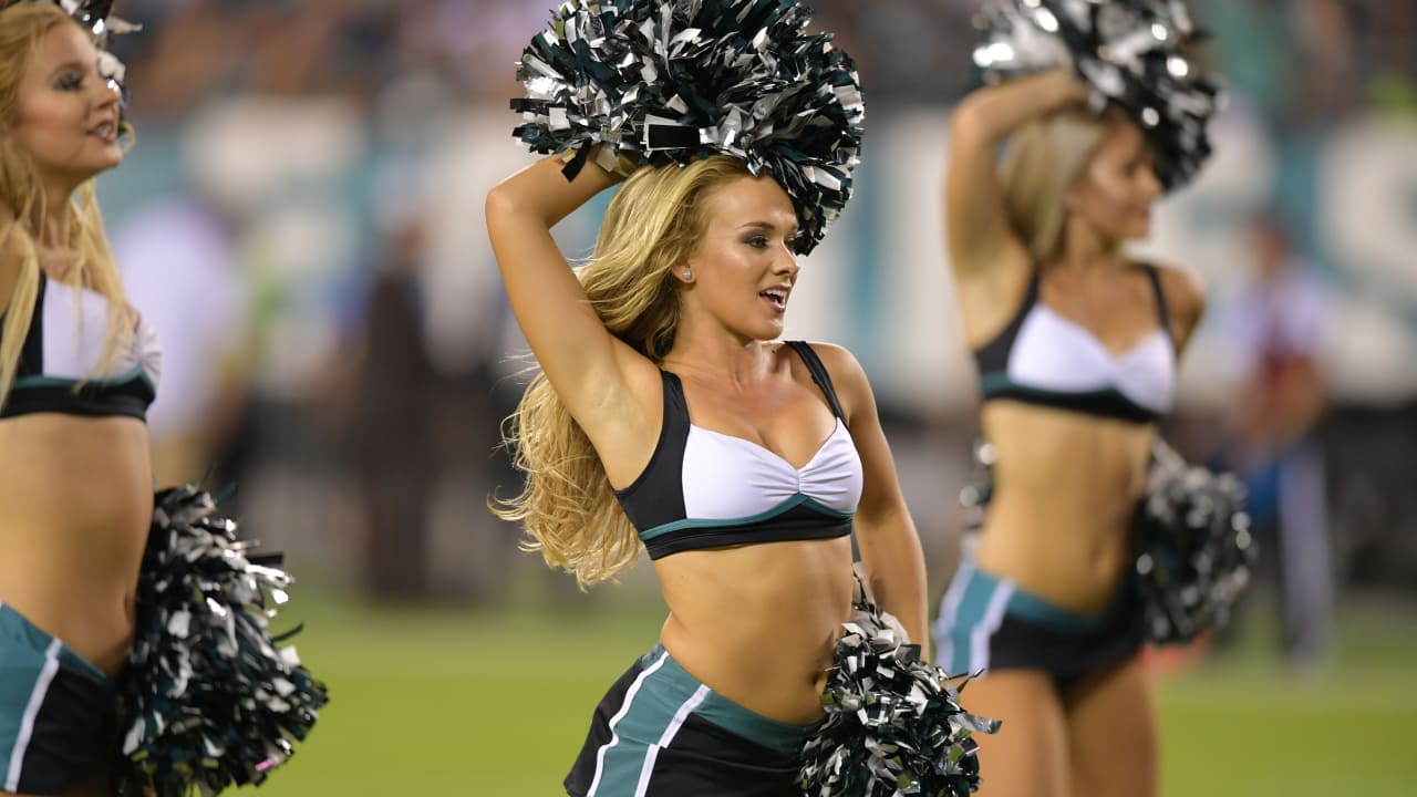 Eagles cheerleader connects with fans on and off the field - Northeast Times