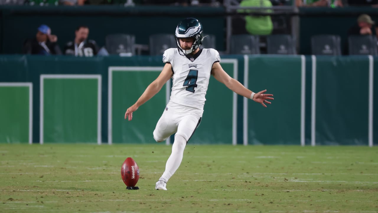 Jake Elliott drills a 54-yard field goal in overtime to give the Eagles the  win over the Commanders, NFL Highlights