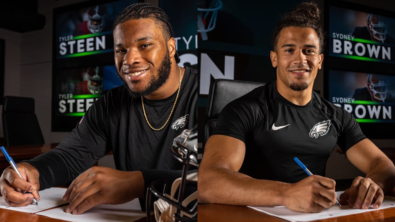 Tyler Steen, Sydney Brown sign their rookie contracts
