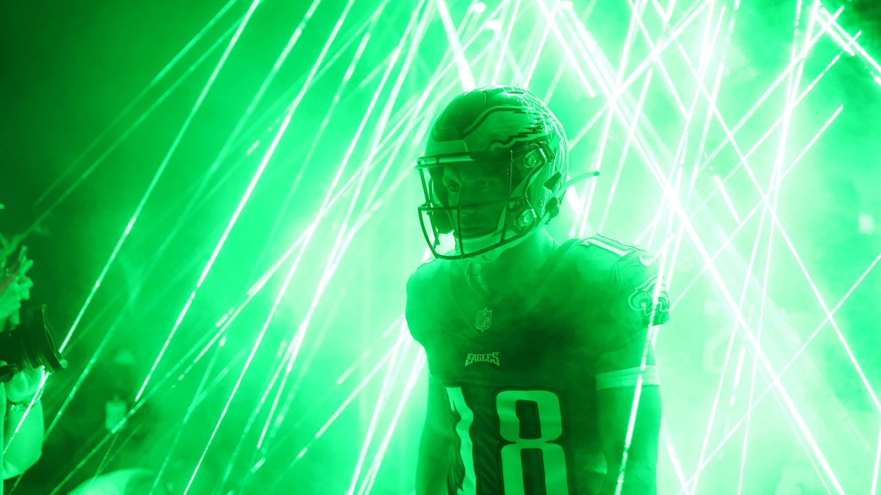 They're Real and They're Spectacular! Eagles' Kelly Green Jerseys