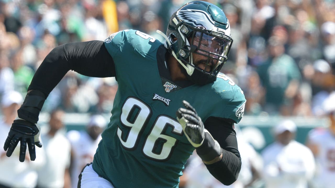 What should Eagles do with Derek Barnett's contract situation? Cap
