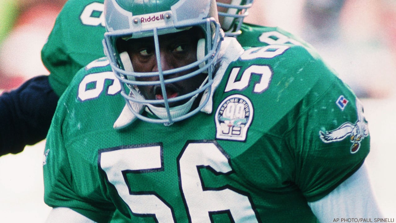 Eagles greats weigh in on the return of kelly green