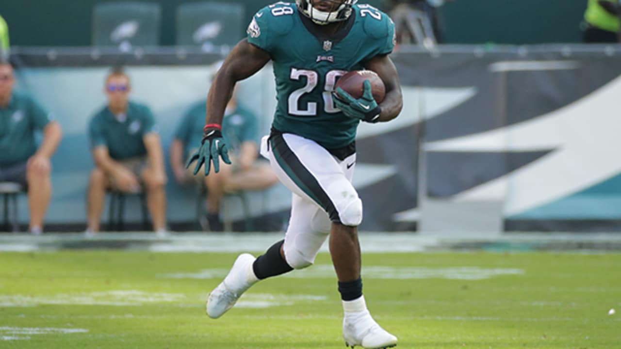 Wendell Smallwood Eyes Bigger Role In Darren Sproles' Absence