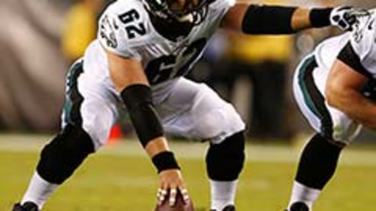 Jason Peters, Todd Herremans cleared to return to Eagles offensive