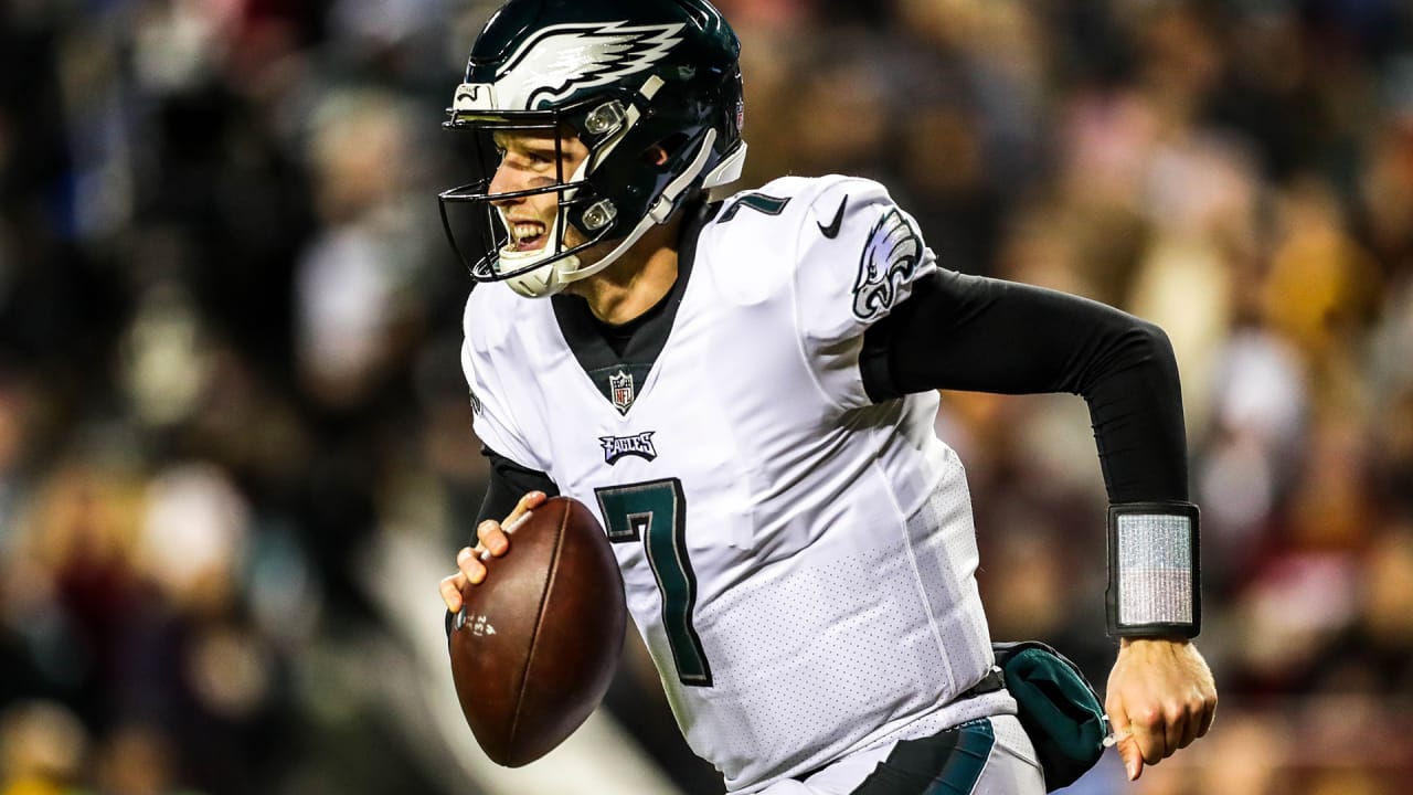 Nick Foles, Carson Wentz, Nate Sudfeld: Eagles Super Bowl Quarterbacks