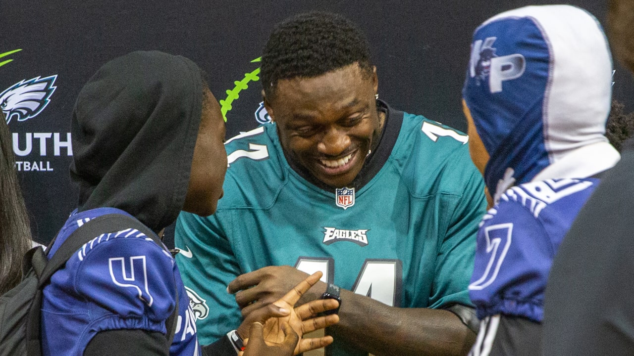 What was Eagles' A.J. Brown's reaction after being nearly hit by a car  during a fundraiser? 