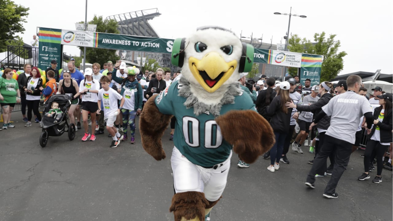 Fifth Annual Eagles Autism Challenge Raises More Than $4 Million - Sports  Illustrated Philadelphia Eagles News, Analysis and More