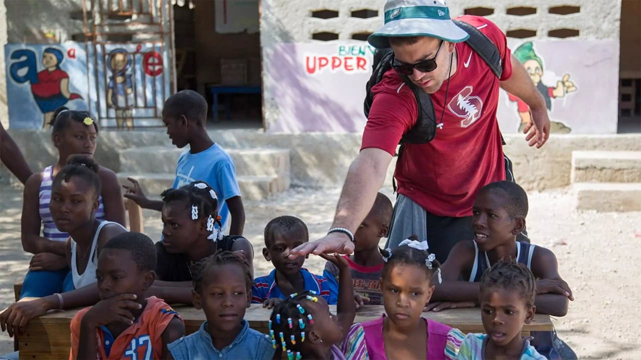 Zach Ertz's Catches for the Community 