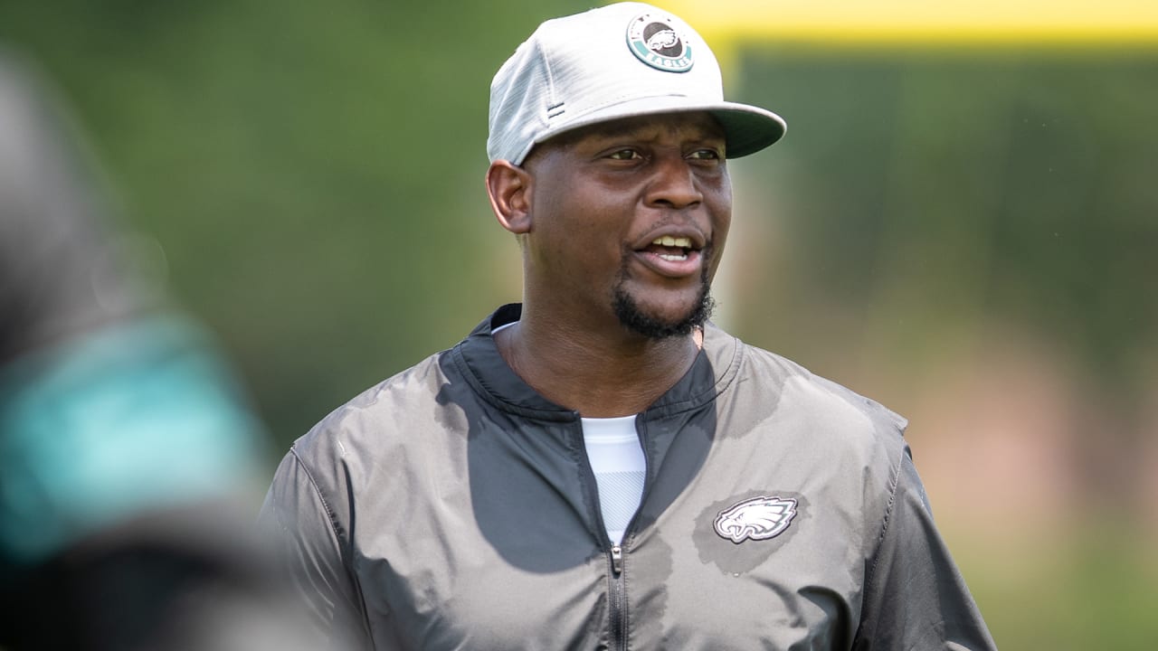 Audible: Dennard Wilson at 2021 OTAs