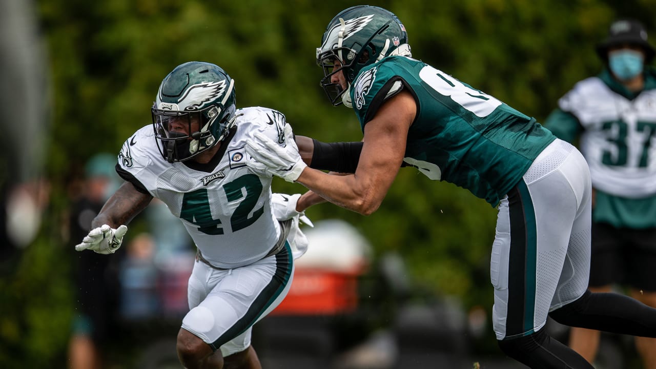 Eagles email exchange: Assessing the roster decisions after 2