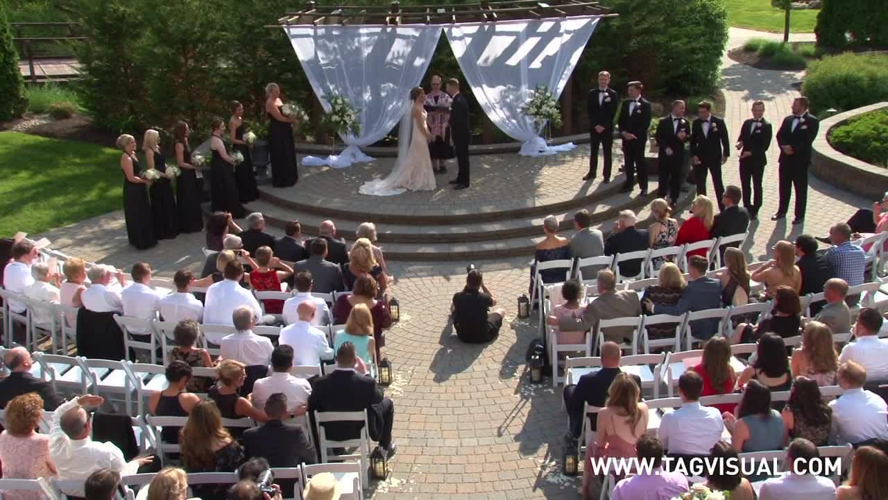 HERE'S THE INSIDE STORY ON EAGLES FAN'S VIRAL WEDDING, WATCH!