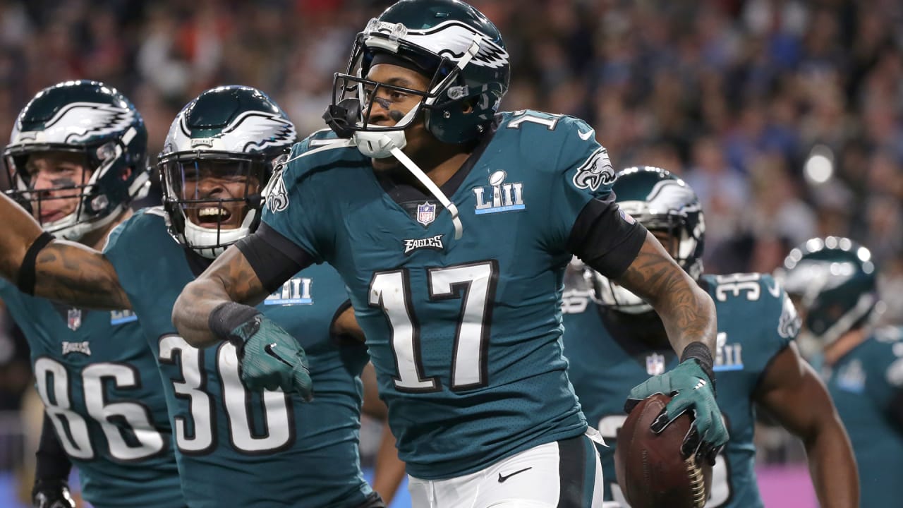 Alshon Jeffery wants to bring the Kelly Green Eagles uniforms back