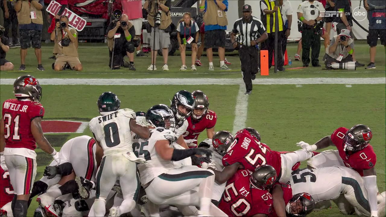 Highlight Jalen Hurts caps Eagles' dominant drive with QBsneak TD