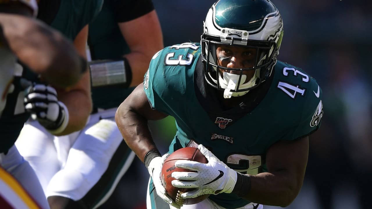 Vintage Darren Sproles Muscles Offense To Victory