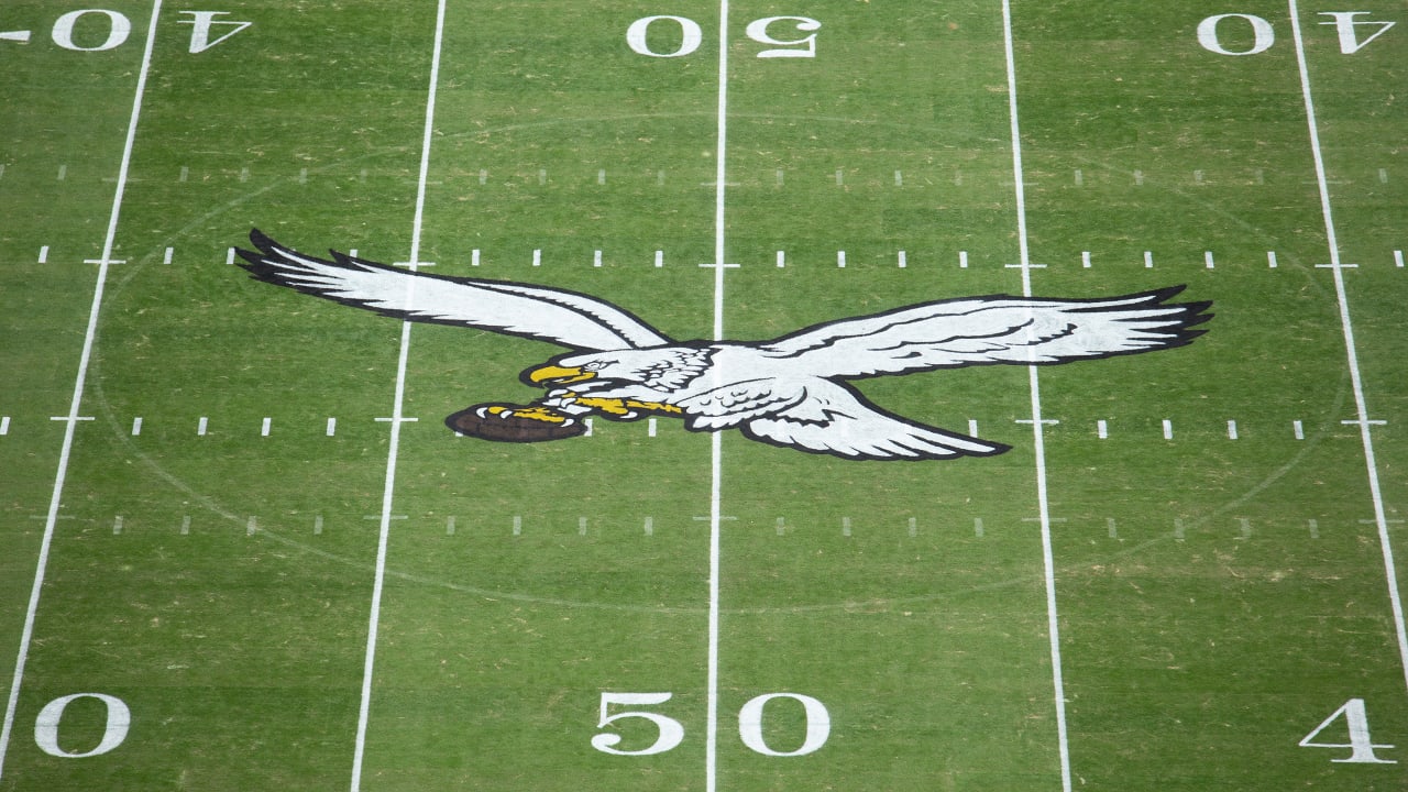 First Look Lincoln Financial Field is ready for the Kelly Green game!