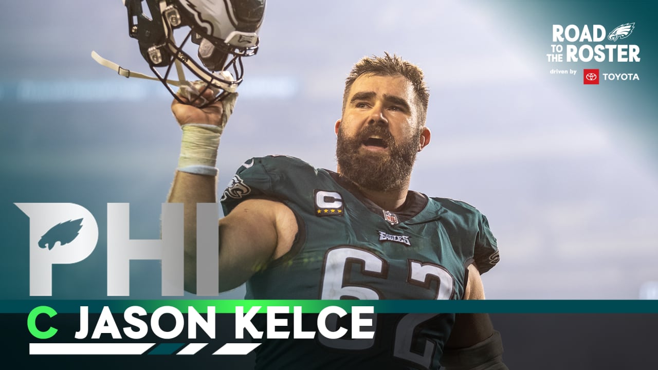 Jason Kelce announces he's returning for the 2022 season