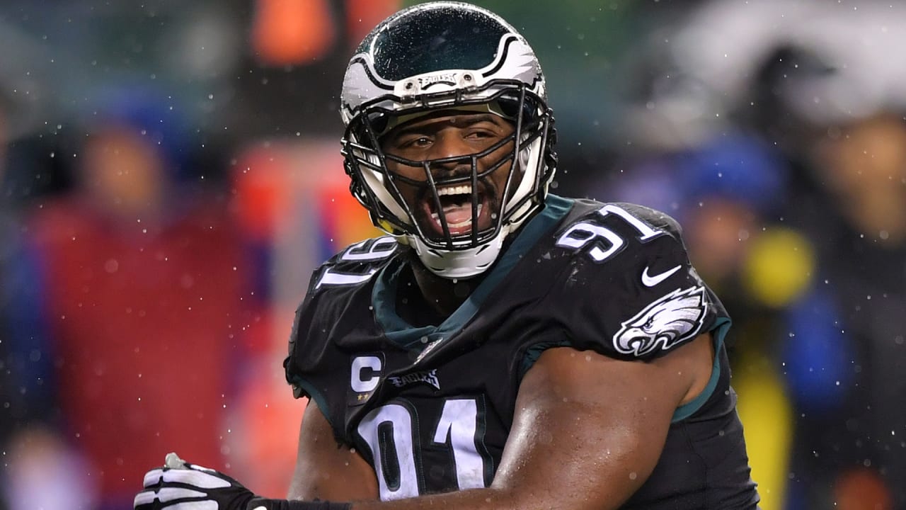 Audible Fletcher Cox vs. Giants